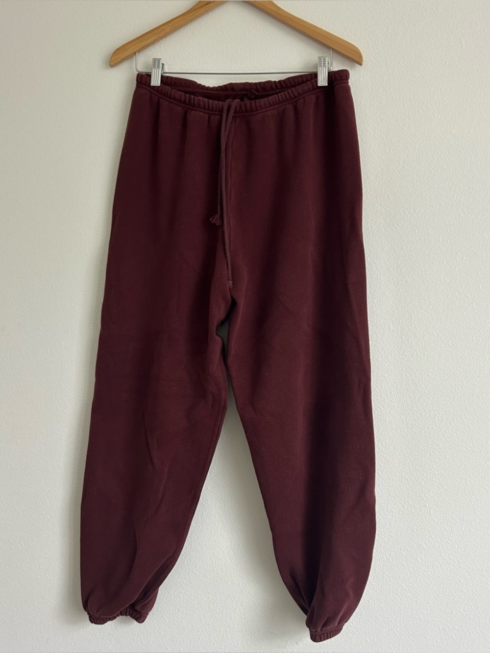 Skims Burgundy Drawstring Joggers - M